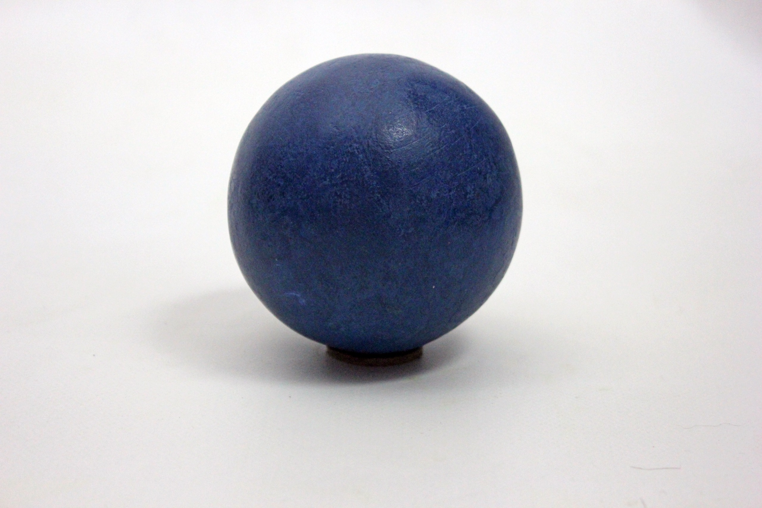 Boule-argile-teinte-Bleue-1
